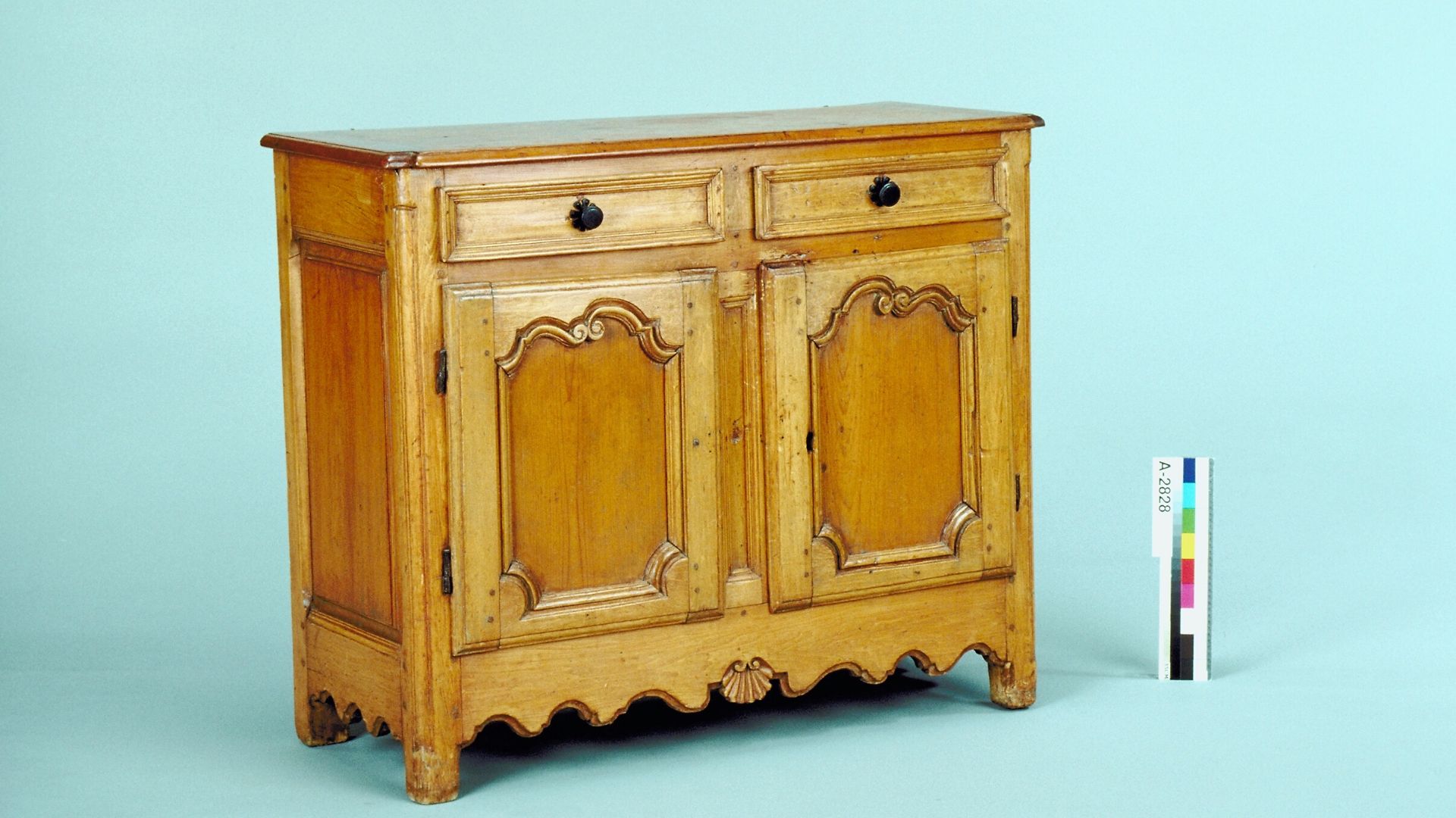 Nos Astuces Pour Restaurer Les Meubles Anciens De Votre Habitat – BOHC